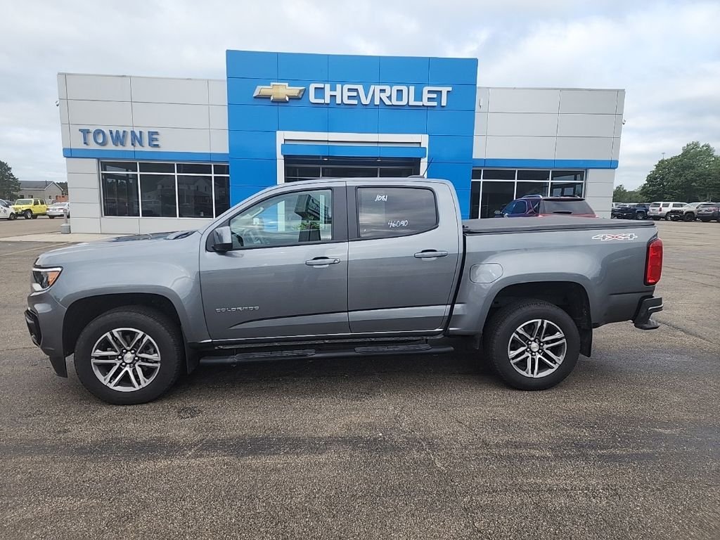 Used 2022 Gray Chevrolet Work Truck image 4