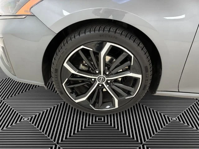 Certified Used 2024 Gray Nissan SR FWD image 9