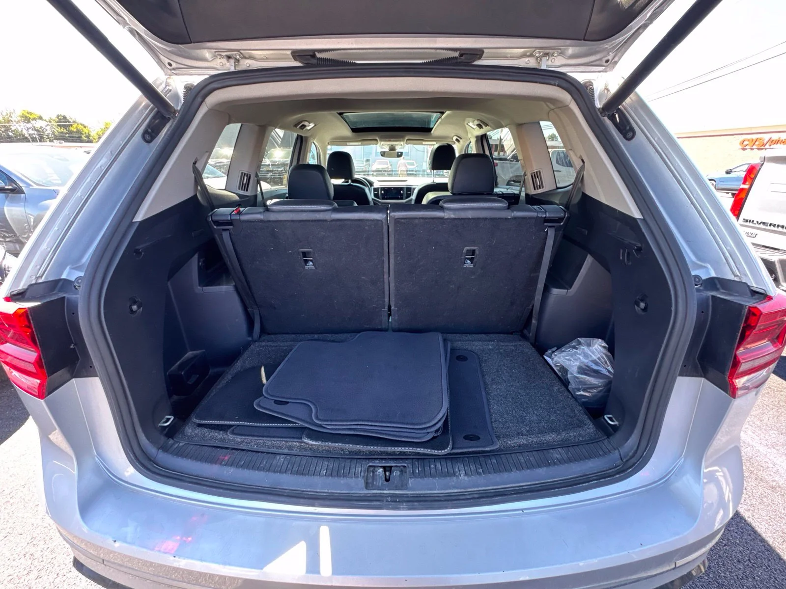 Used 2019  Volkswagen 3.6L V6 SE image 29