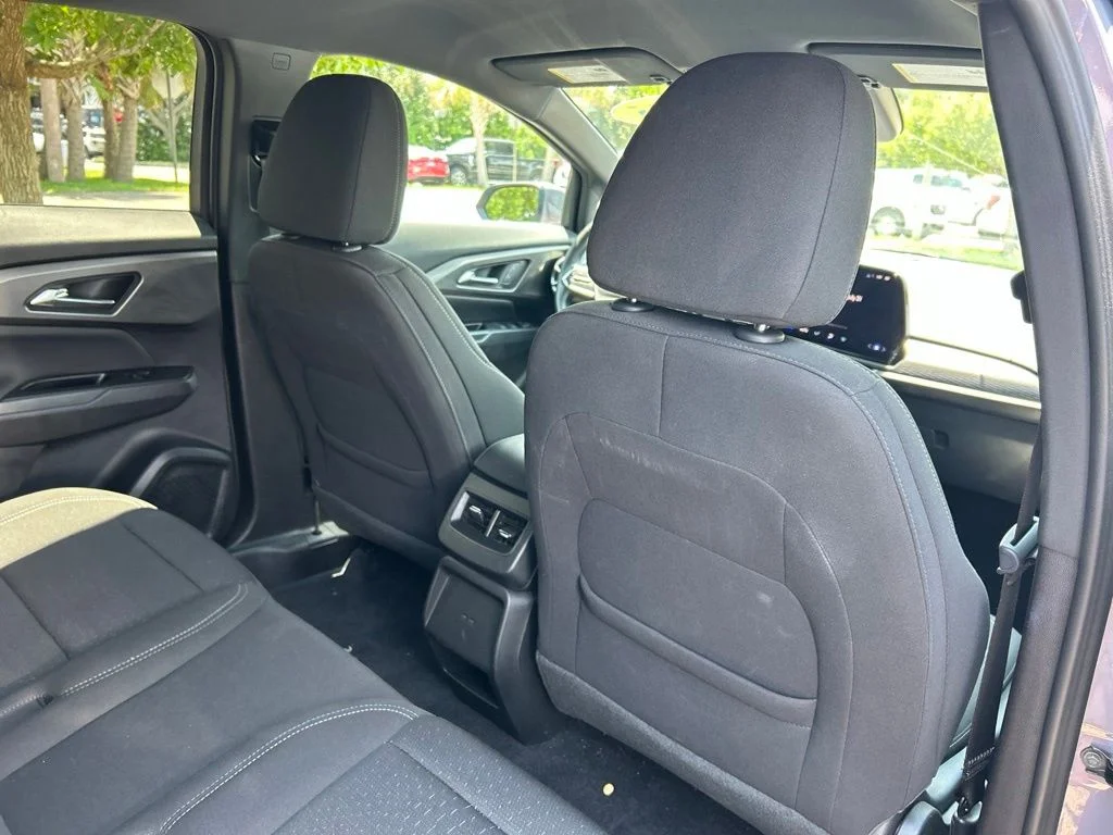 Used 2025 Galaxy Gray Metallic Chevrolet LT image 42