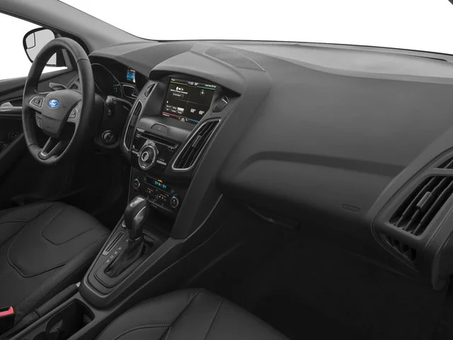 Used 2017 Ruby Red Metallic Tinted Clearcoat Ford SE image 19