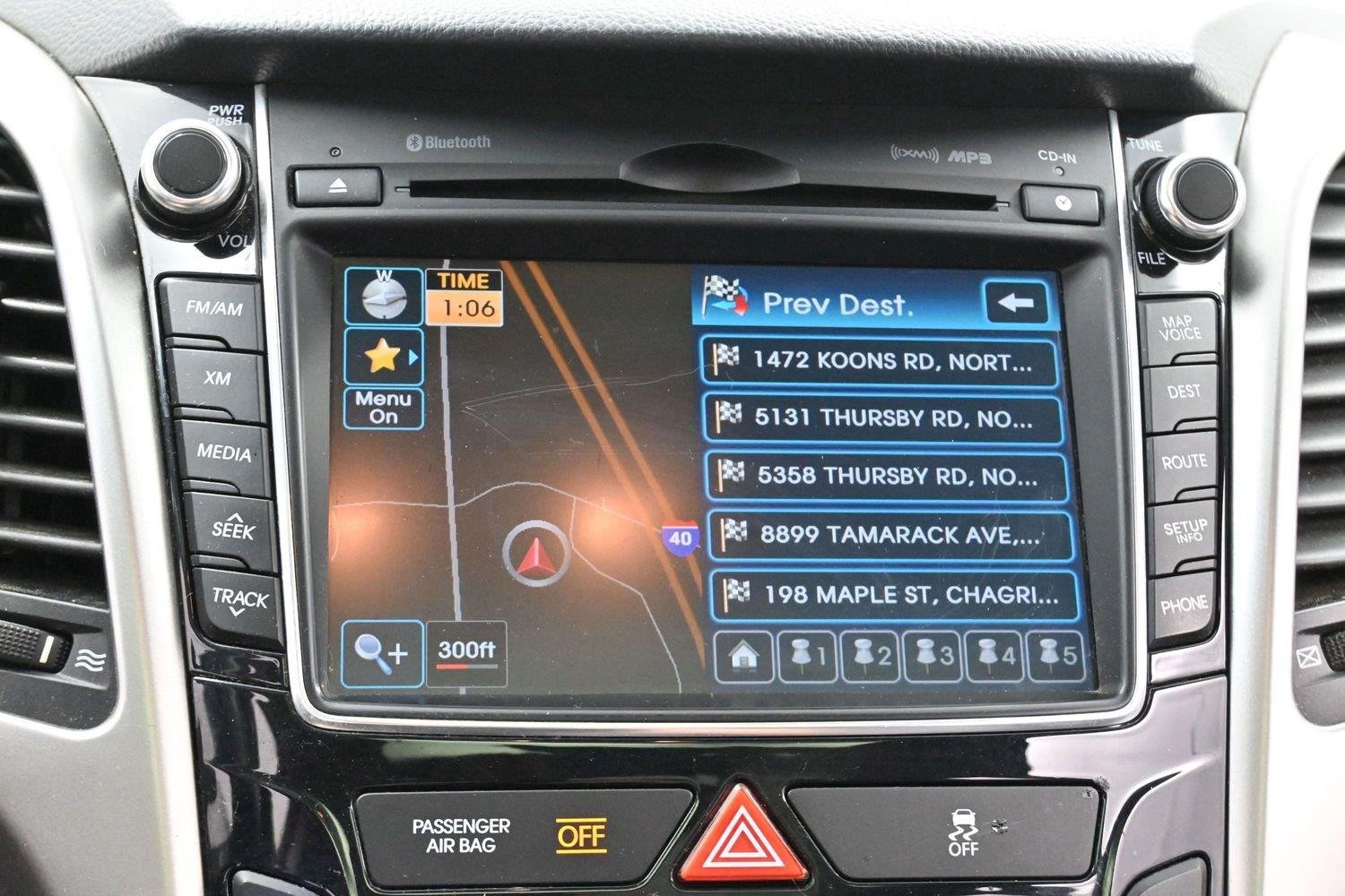Used 2013 Black Noir Pearl Hyundai 5dr HB Auto PZEV image 22