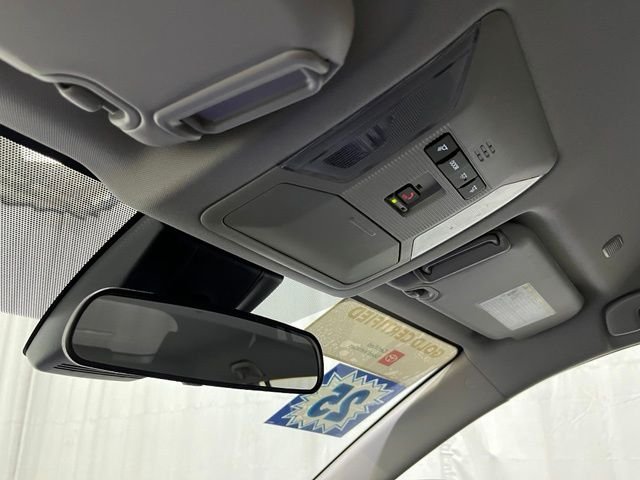 Certified Used 2025  Toyota XLE image 23