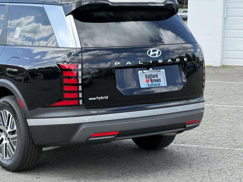 New 2026 Abyss Black Hyundai Blue SEL 7P image 10