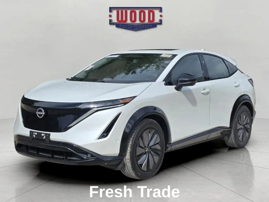 Used 2024 Everest White Pearl Tricoat Nissan Platinum+ e-4orce image 3