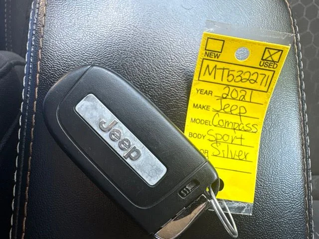 Used 2021 Silver Jeep Sport image 19