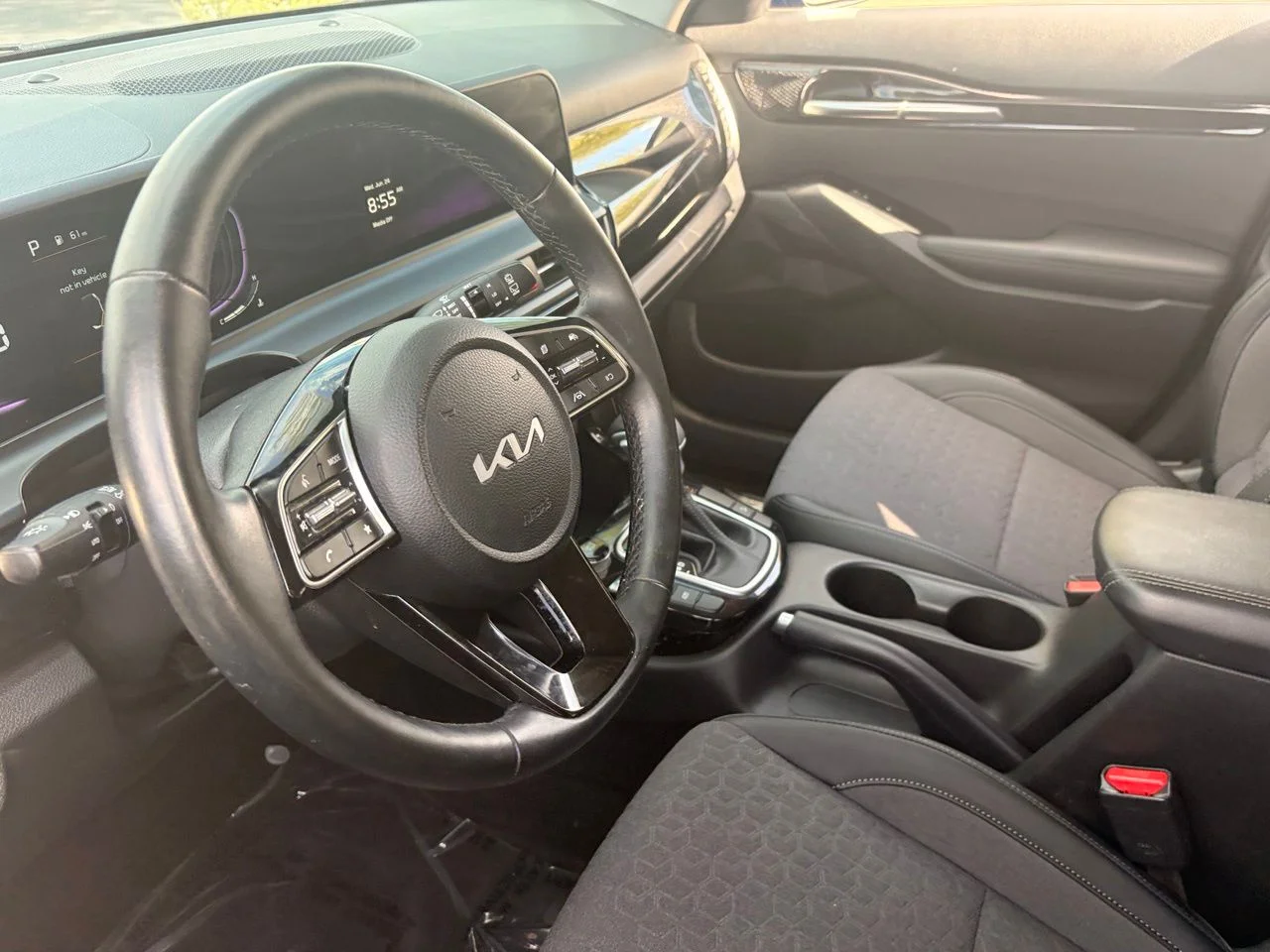 Used 2025 Neptune Blue Kia S image 17
