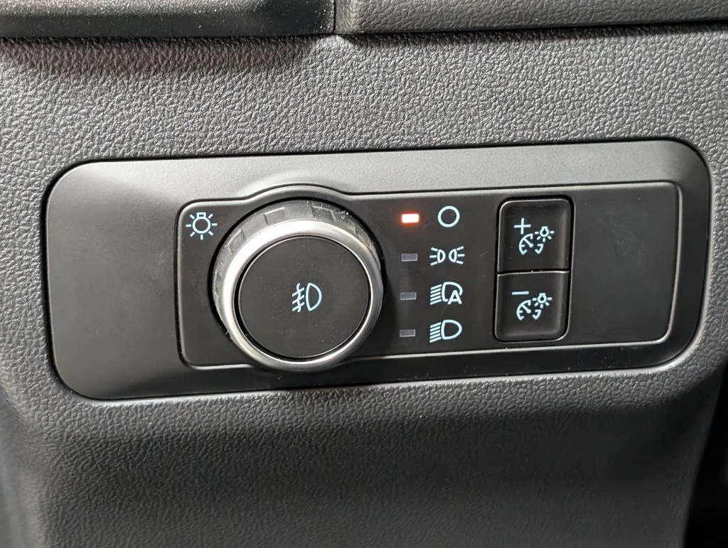 New 2026 Carbonized Gray Metallic Ford Outer Banks® image 10