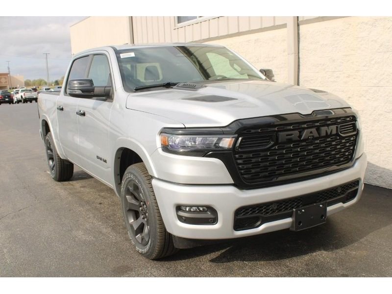 New 2026 Silver Zynith Exterior Paint RAM Big Horn 4x4 image 2