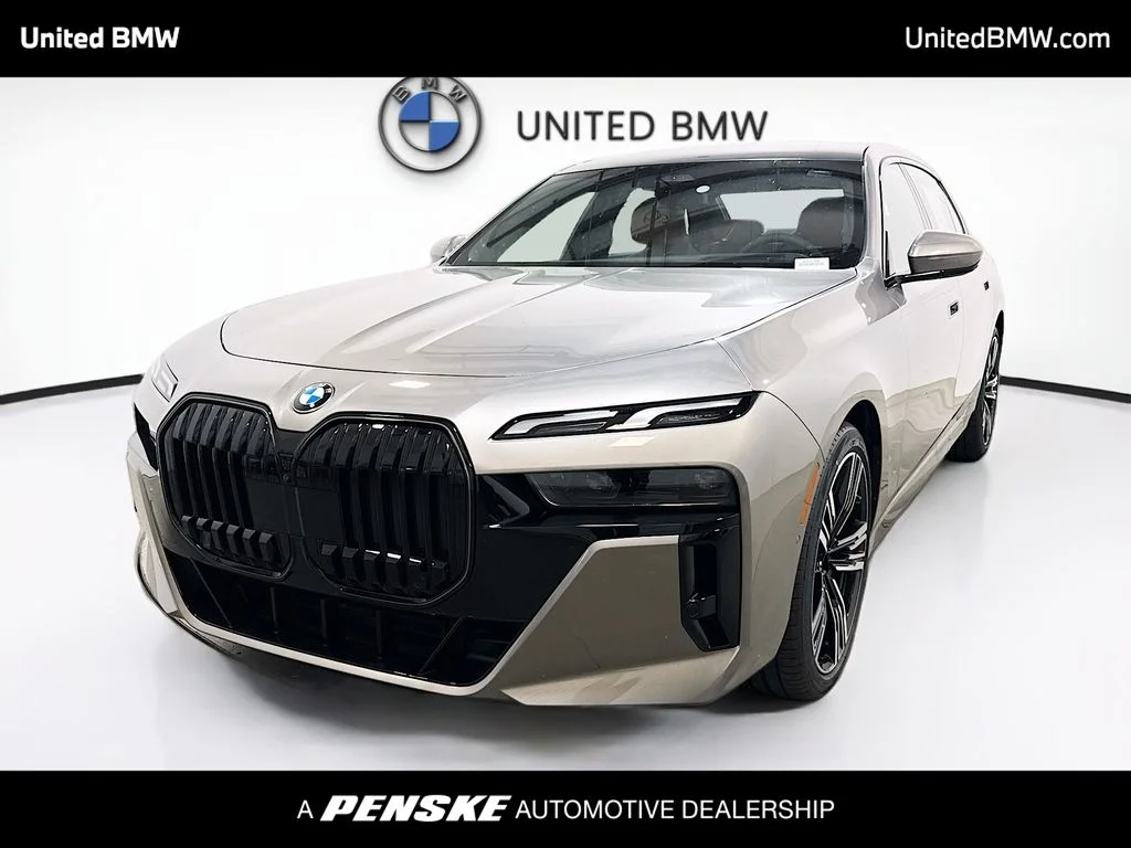 2026 BMW 7 Series 740i Sedan's photo
