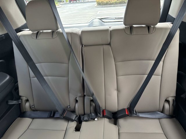 Used 2021  Honda EX-L image 15