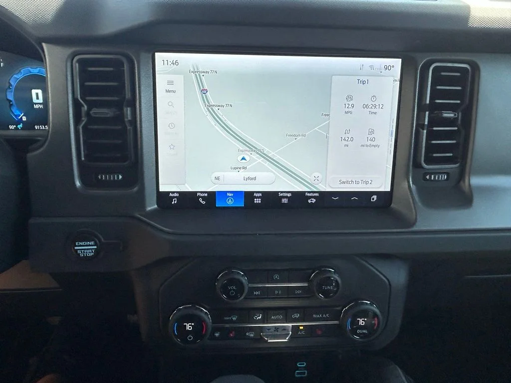 Used 2025 Gray Ford Badlands image 14