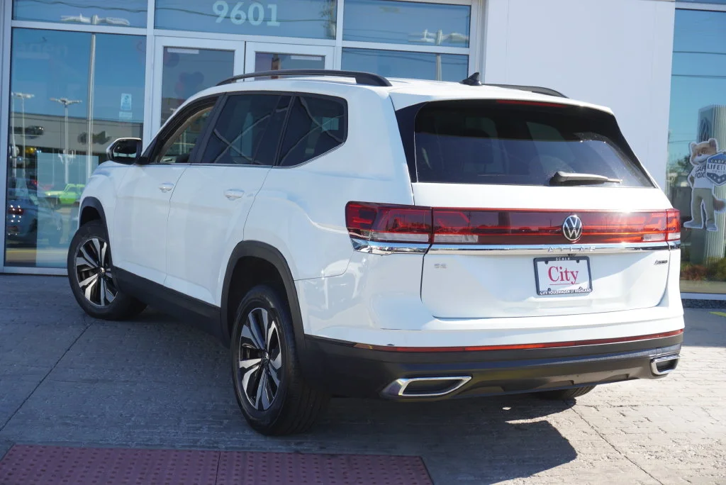 Certified Used 2024 White Volkswagen 2.0T SE image 13