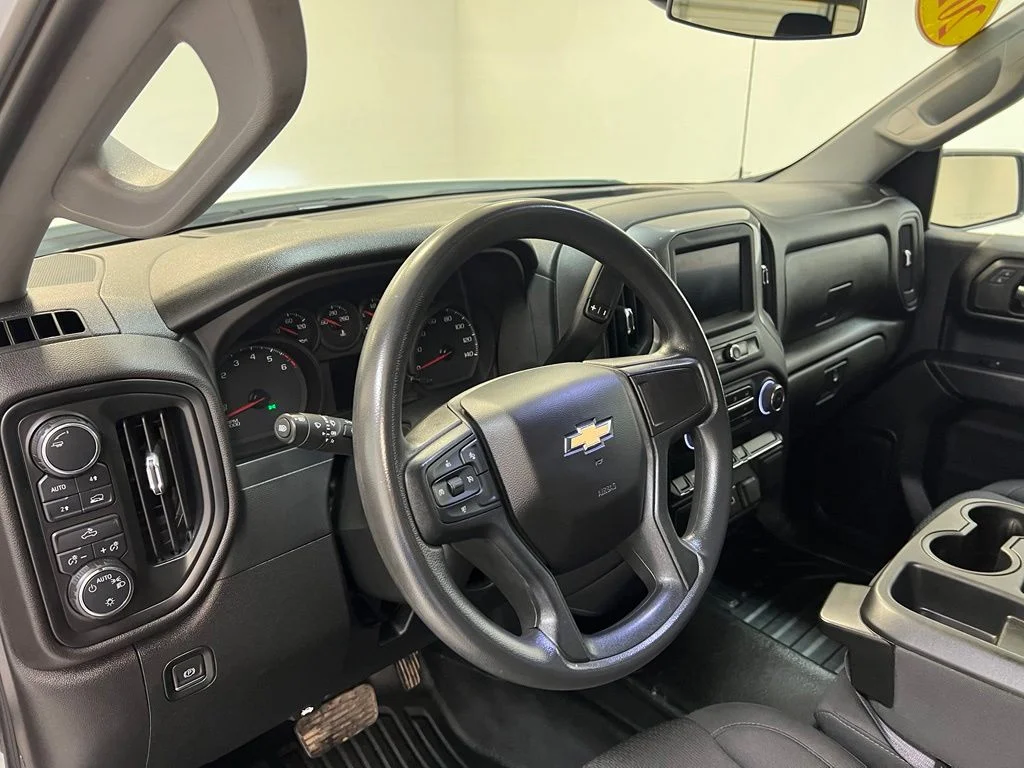 Used 2024 White Chevrolet WT image 17