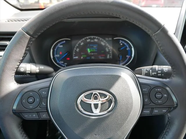 Certified Used 2023 MAGNETIC GRAY MET. Toyota  image 26