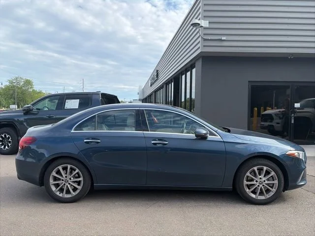 Used 2019 Denim Blue Metallic Mercedes-Benz A 220 image 2