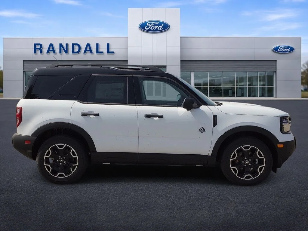 New 2026 Oxford White Ford Outer Banks® image 6