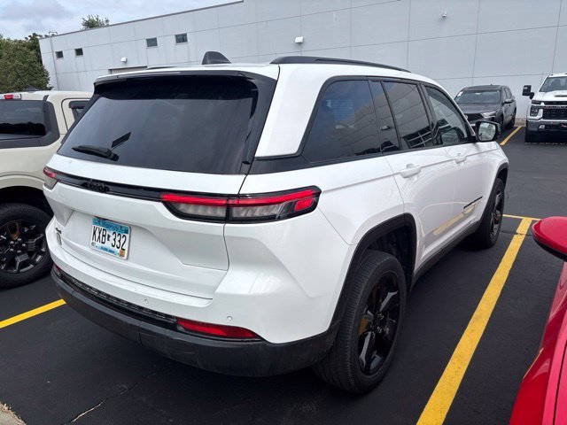 Used 2023 Jeep Grand Cherokee Altitude with VIN 1C4RJHAG1PC632688 for sale in Shakopee, Minnesota