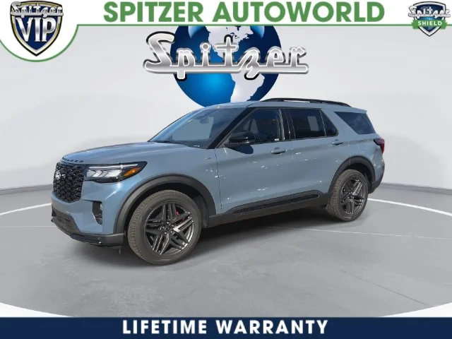 New 2027 Vapor Blue Metallic Ford ST-Line image 8