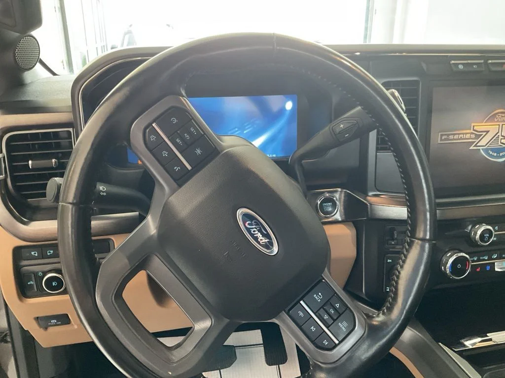 Used 2023 Stone Gray Metallic Ford Lariat image 11