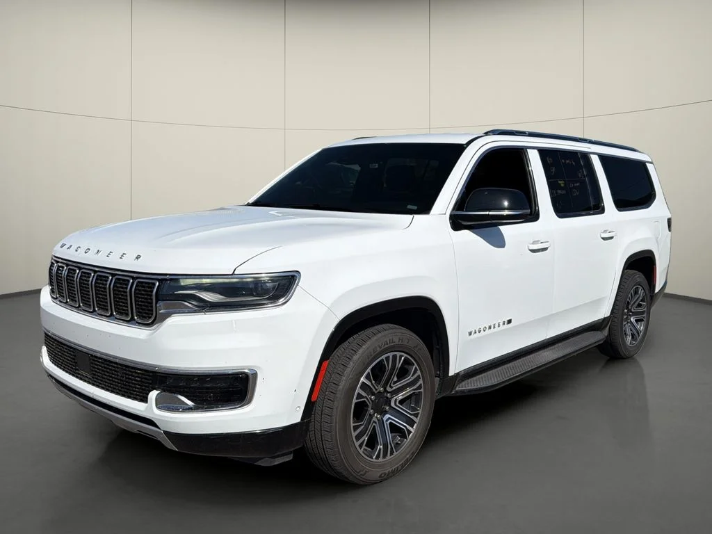Used 2024 White Jeep Series II image 3