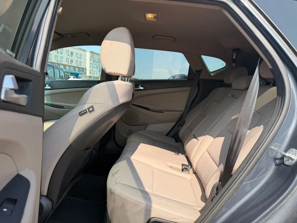 Used 2021 Blue Hyundai Value image 11