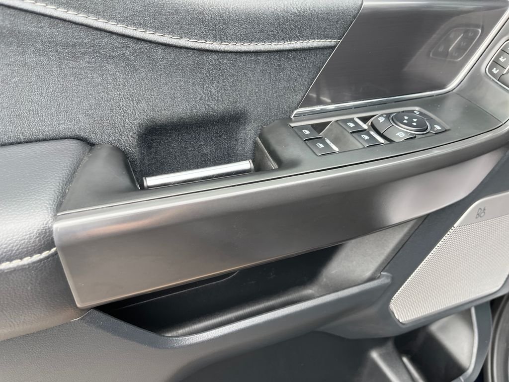 Used 2024 Blue Ford Lariat image 11
