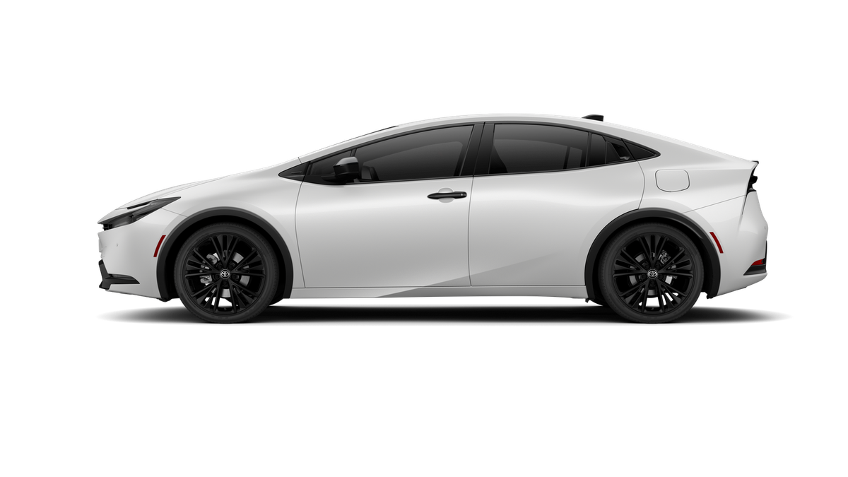 New 2026 Wind Chill Pearl Toyota Nightshade Edition image 4