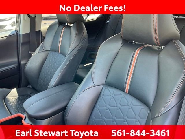 Used 2024  Toyota Adventure image 19