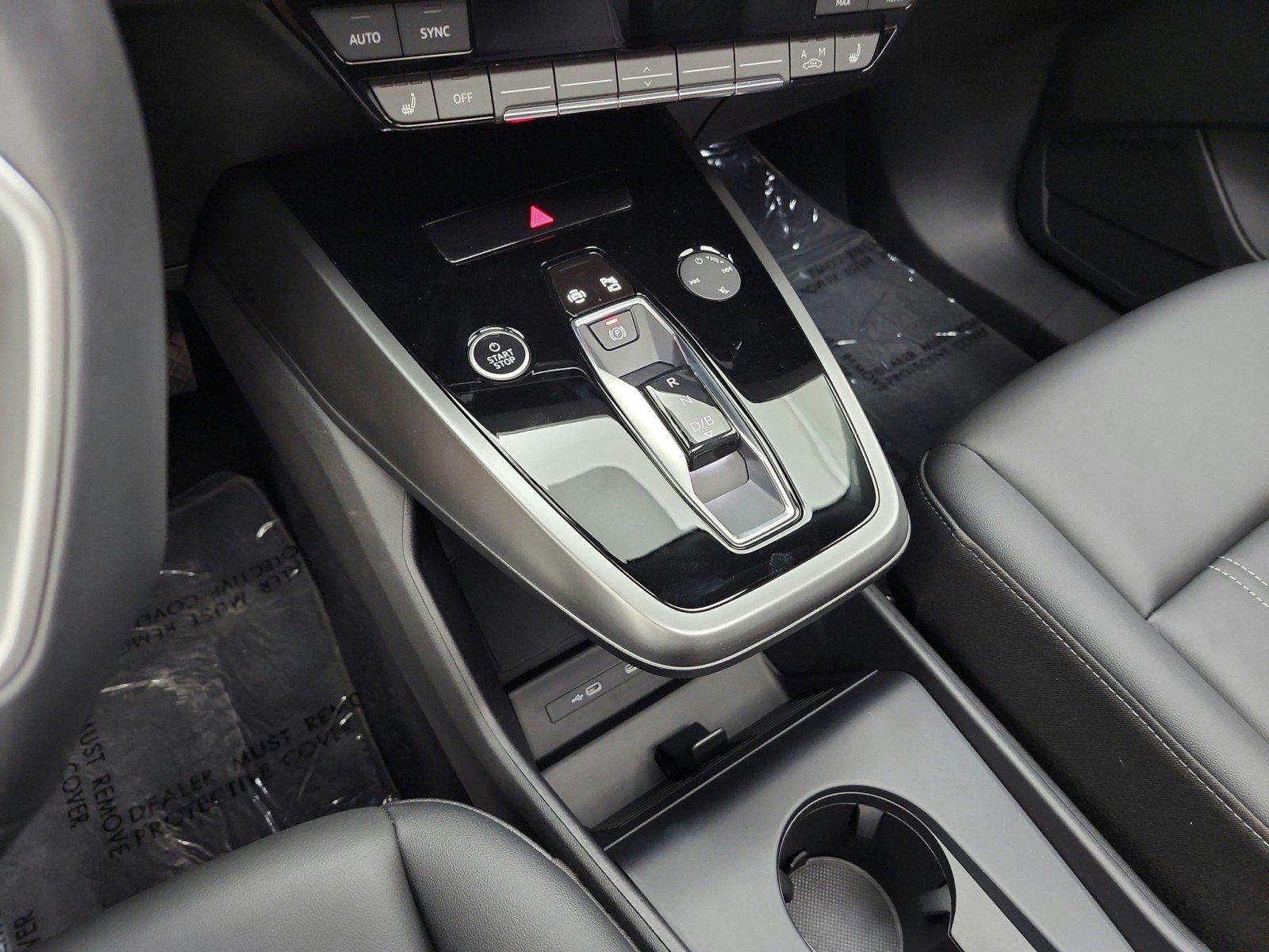 Used 2024 Mythos Black Metallic Audi Premium 50 quattro image 13