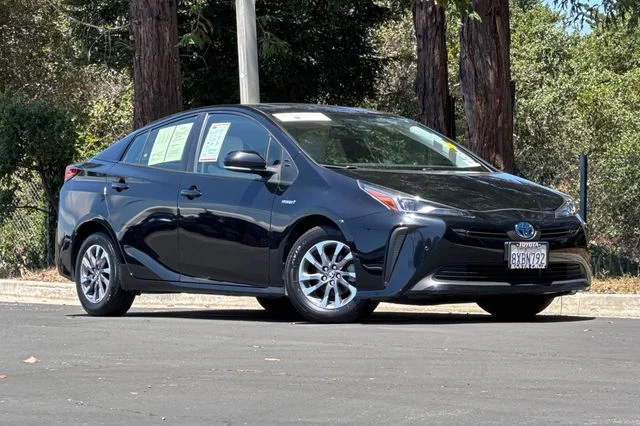 Certified Used 2021 Black Toyota Limited image 2