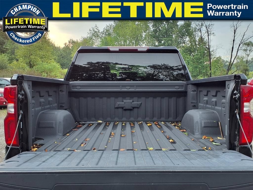 Used 2020 Black Chevrolet RST image 10