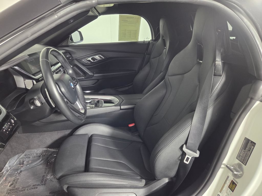 Certified Used 2020 Alpine White BMW sDrive30i image 10