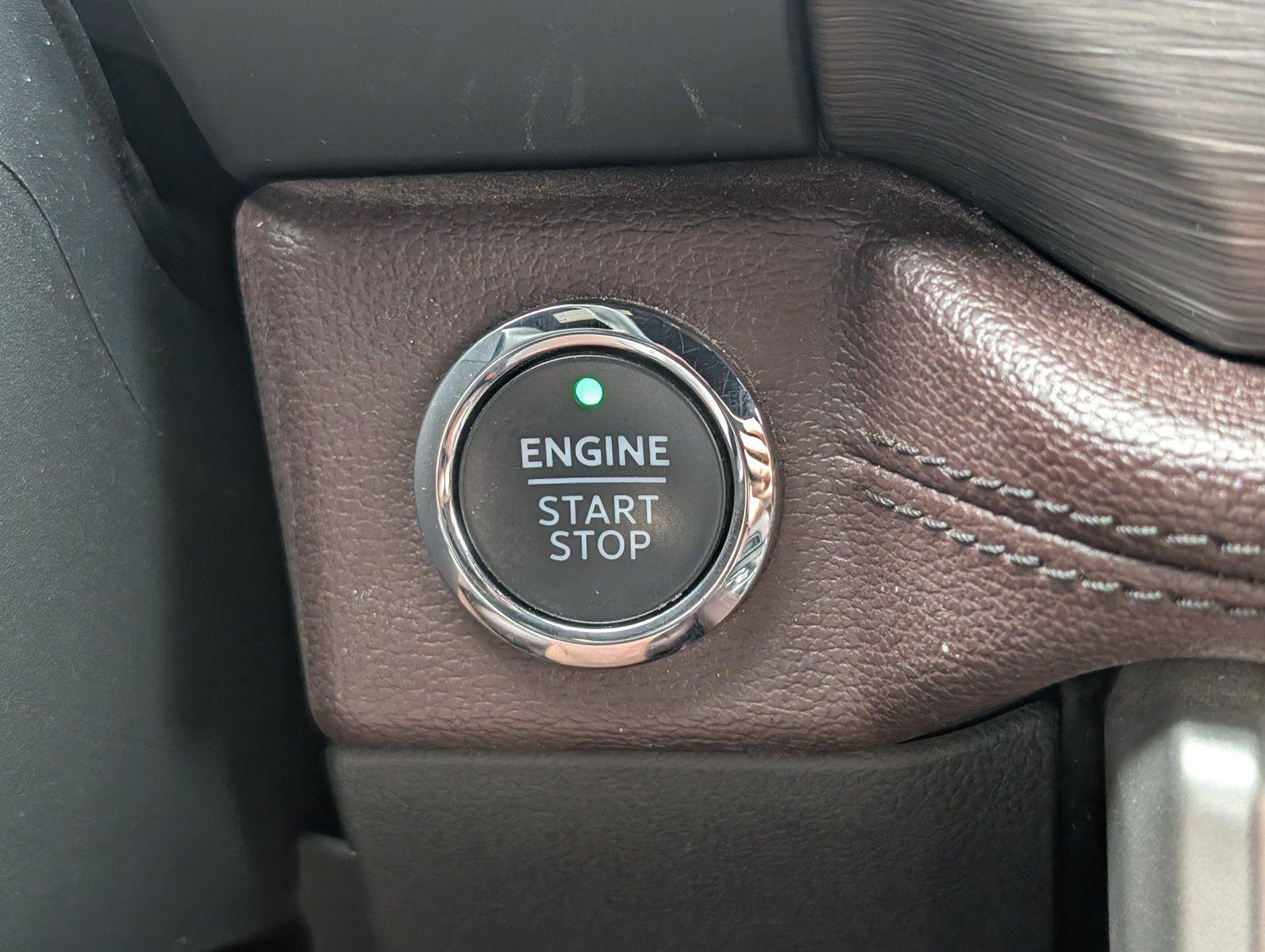 Used 2024 Oxford White Ford Limited image 26