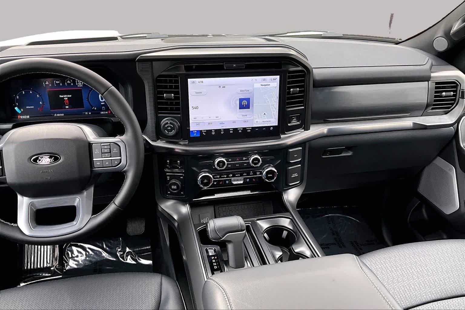 Used 2025 Star White Metallic Tri-Coat Ford LARIAT image 7