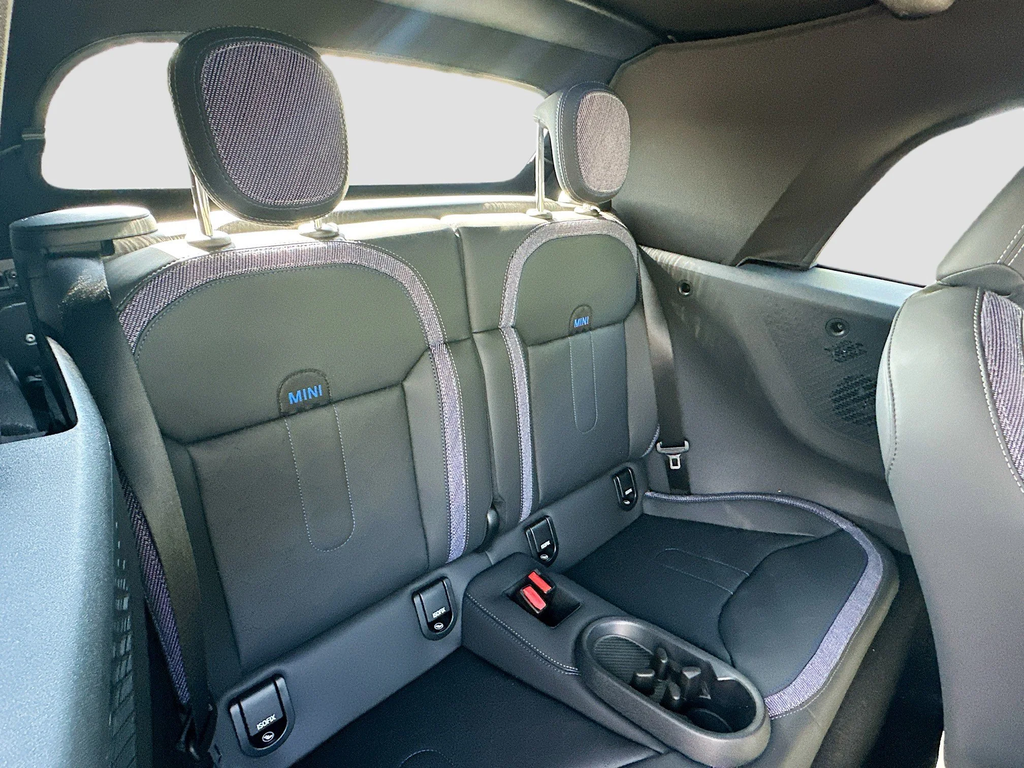 2026 MINI Convertible S - Photo 20