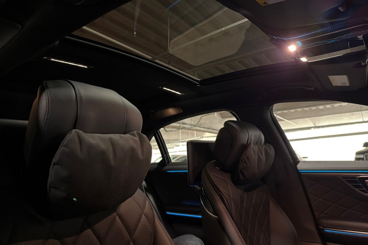 New 2027 Obsidian Black Metallic Mercedes-Benz S 580 4MATIC® Sedan image 15