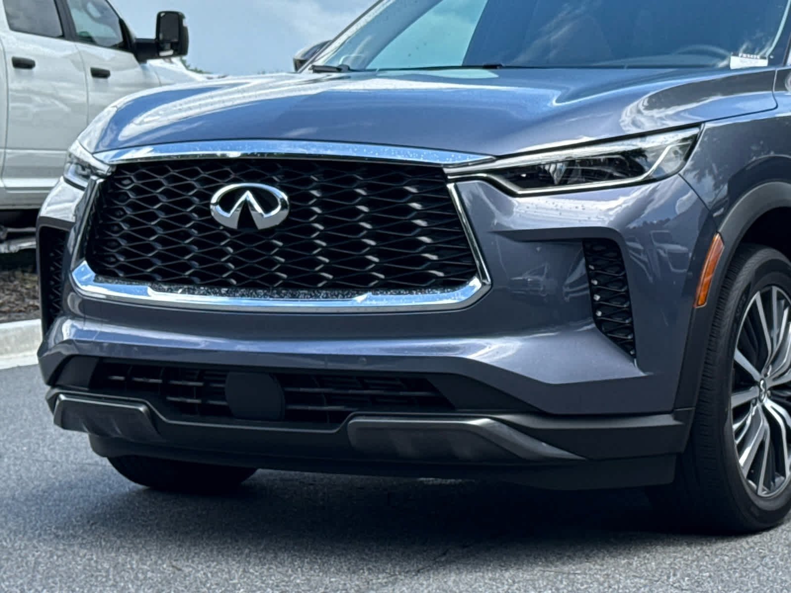 Used 2025 Moonbow Blue INFINITI SENSORY image 9