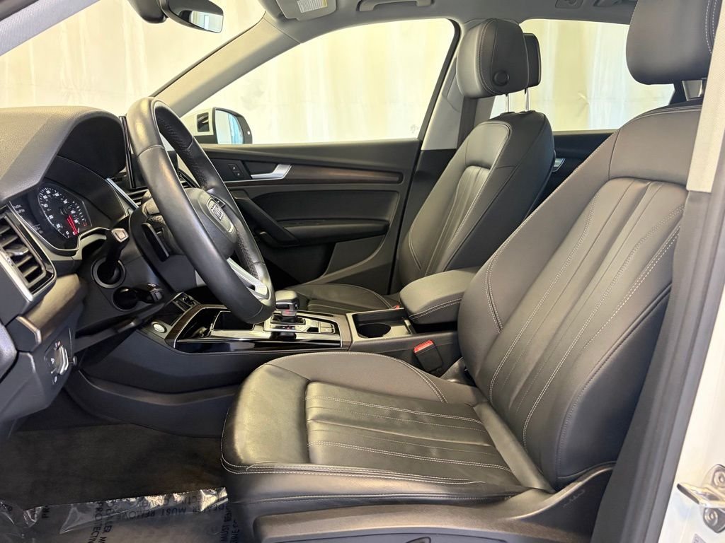 Used 2023 Glacier White Audi 40 Premium image 16