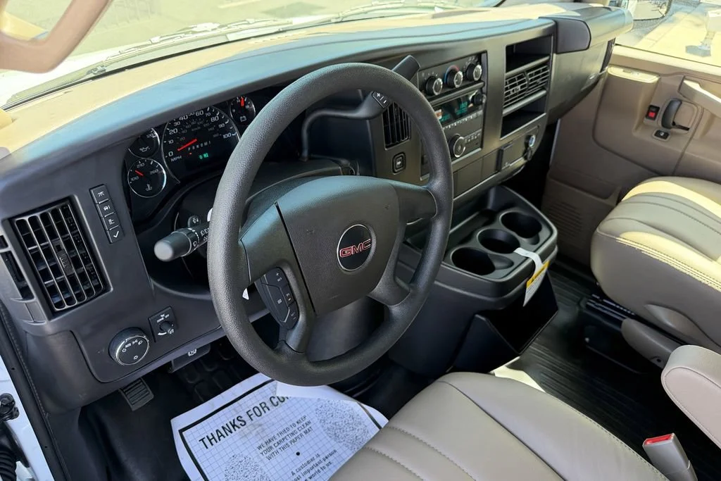 New 2026 Summit White GMC Work Van image 9