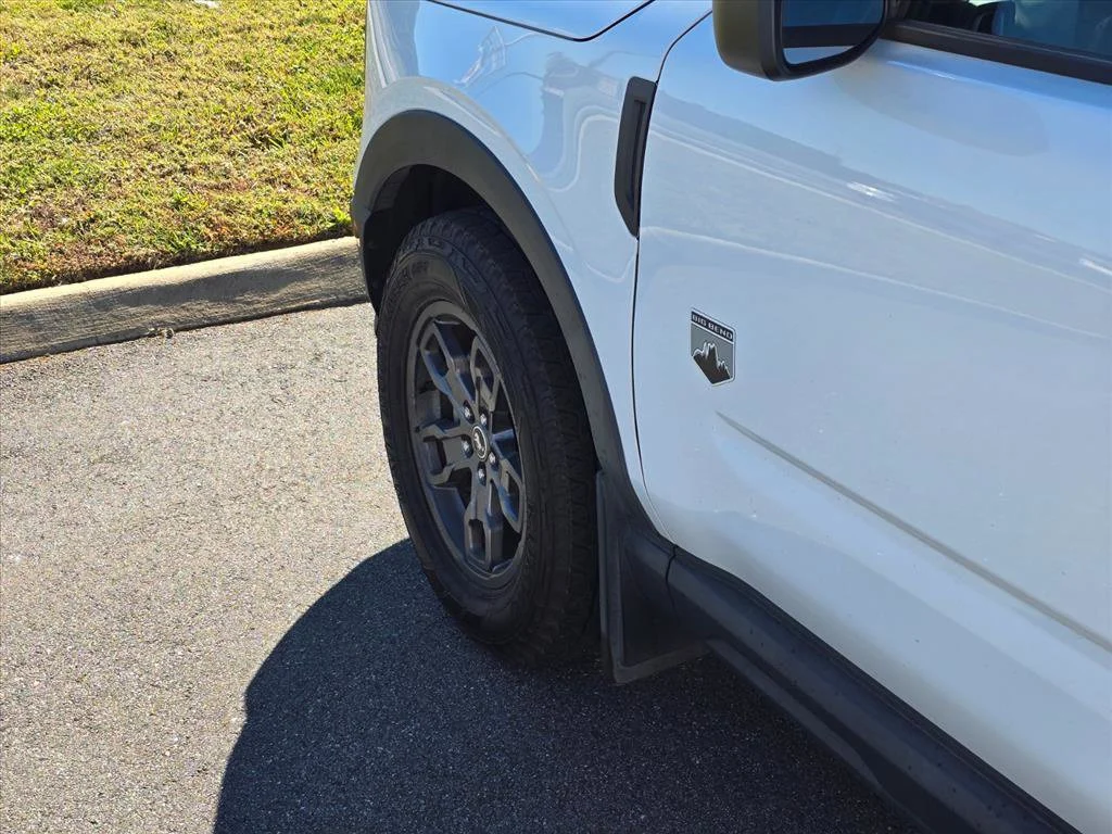 Used 2021 White Ford Big Bend image 19