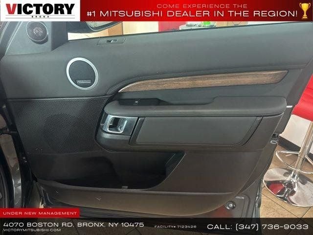 Used 2018 Gray Land Rover HSE image 14