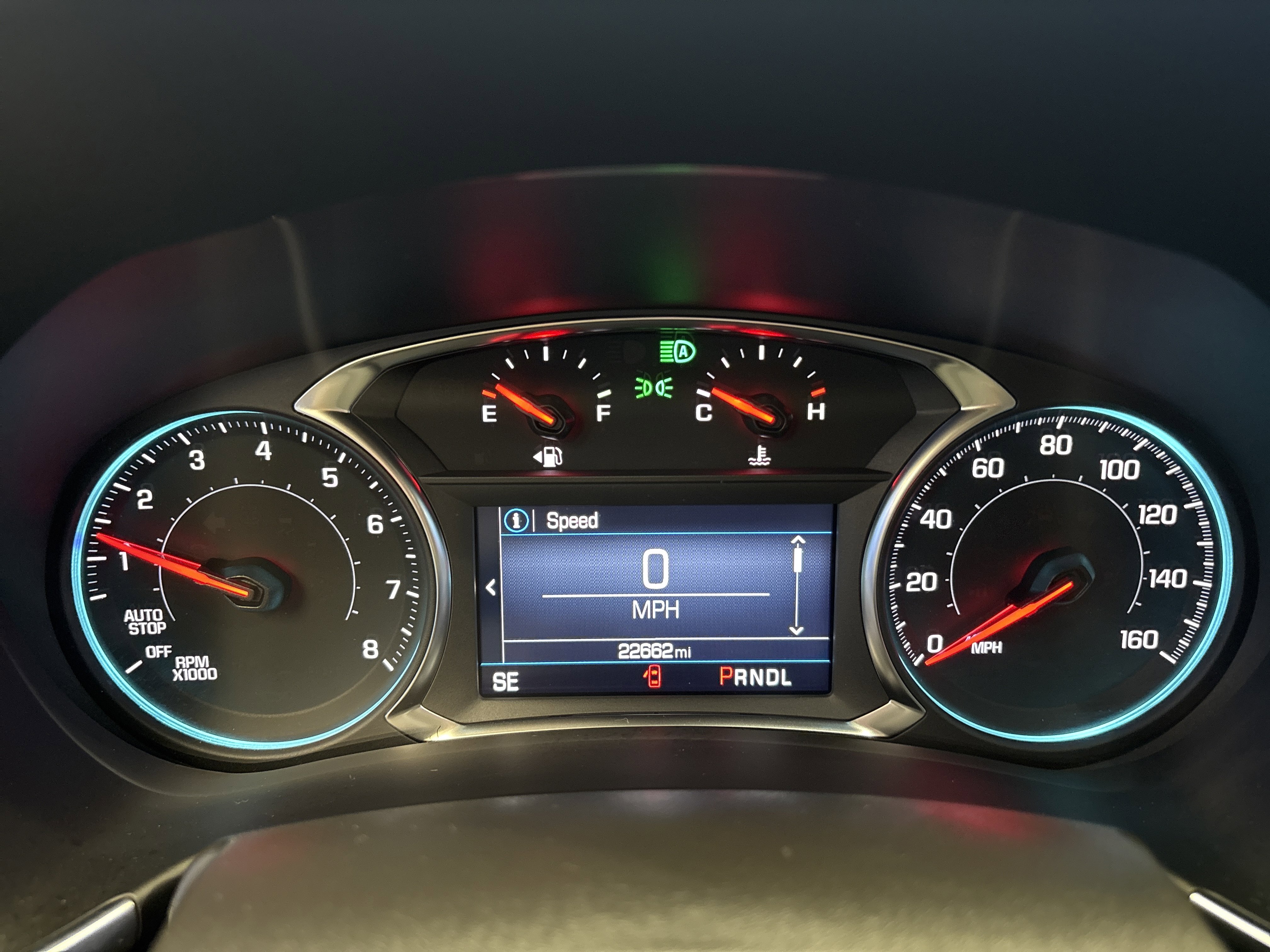 Used 2024 Summit White Chevrolet LT image 17