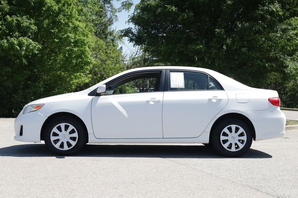 Used 2011 Toyota Corolla LE with VIN 2T1BU4EE7BC733700 for sale in West Columbia, SC