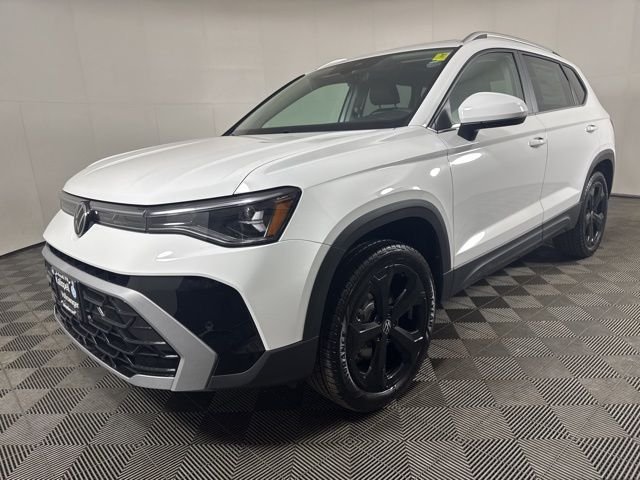 2026 Volkswagen Taos SEL - Photo 8