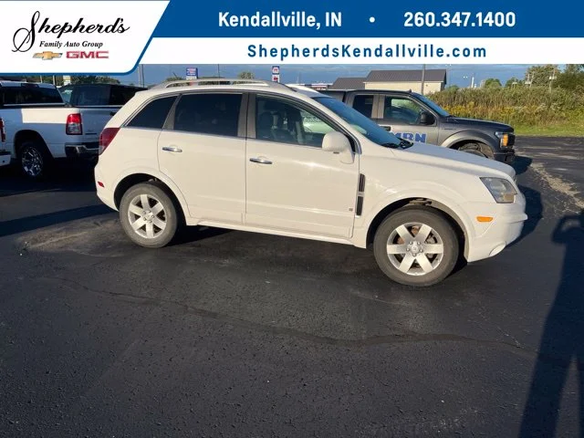 Used 2008 White Saturn XR image 1