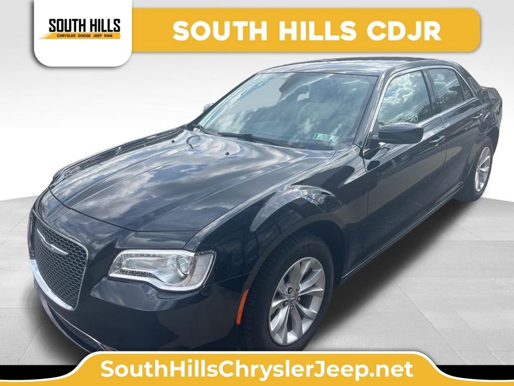 2022 Chrysler 300 Touring