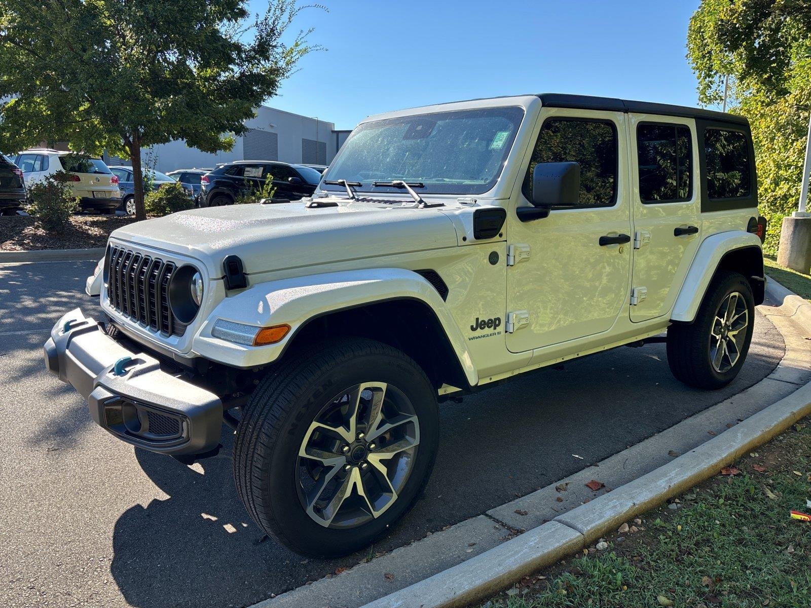 Used 2024 Bright White Clearcoat Jeep Sport S image 2