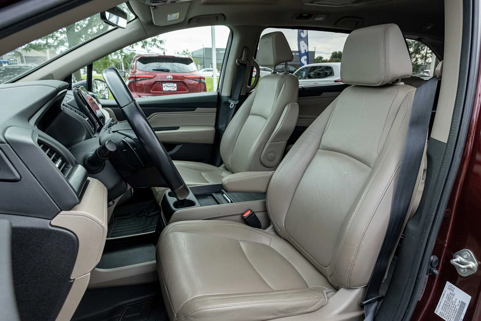 Used 2019 Deep Scarlet Pearl Honda Touring image 29