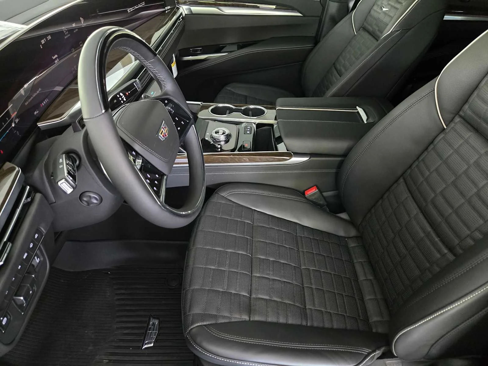 2026 Cadillac Escalade Platinum Sport - Photo 8